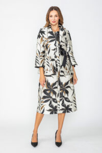 7770J.BLACK-WHITE.01